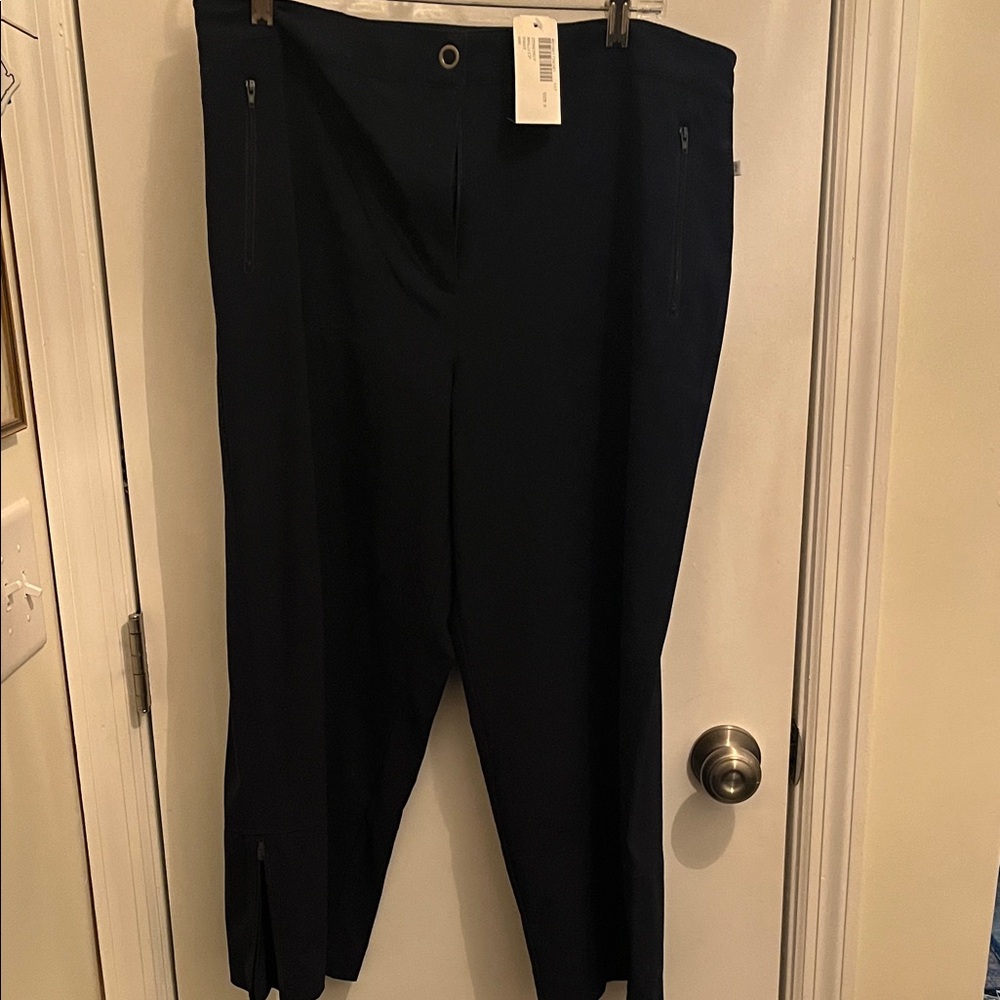 Zenergy by Chico’s Stylish Ink (Navy) Neema Malu Crop Pants Size 3